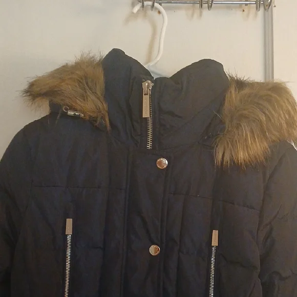 Michael Kors Navy Blue Puffer Coat with Fur Trim - Picture 8 of 15